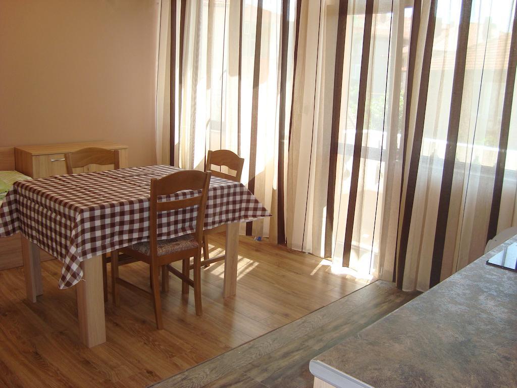 Marinela Apartments Pomorie Rom bilde