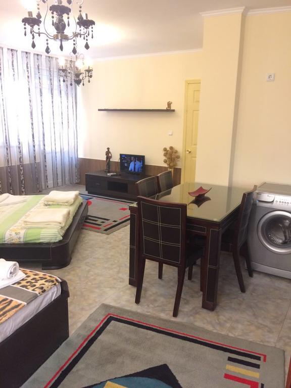 Marinela Apartments Pomorie Eksteriør bilde