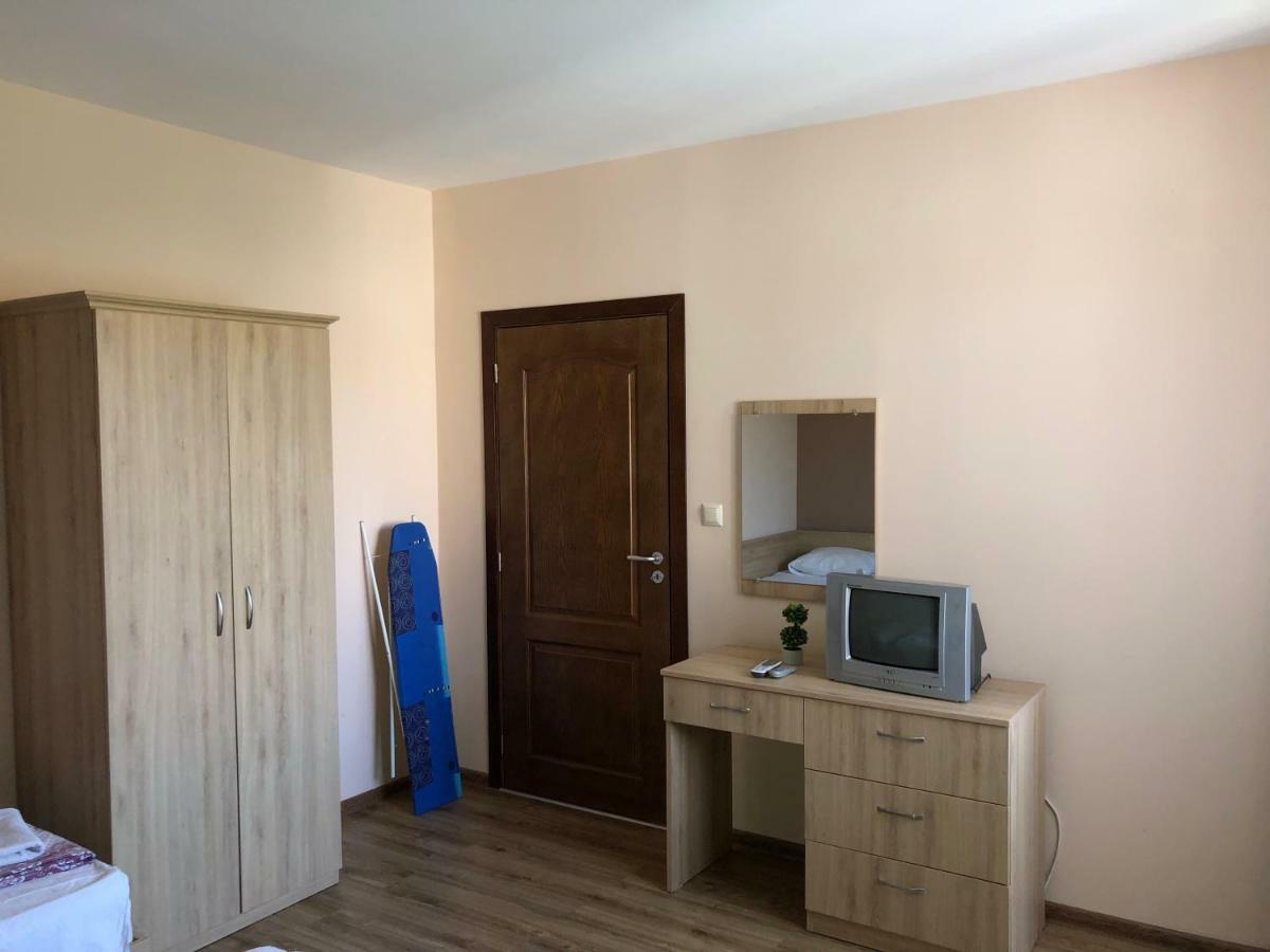 Marinela Apartments Pomorie Eksteriør bilde